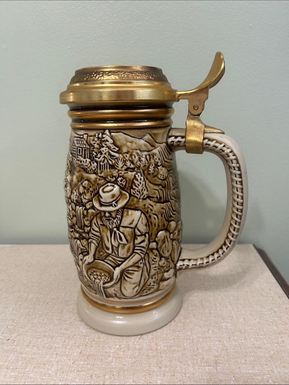 1987 Avon The Gold Rush Collectible Beer Stein Lidded Mug Brazil Ceramarte